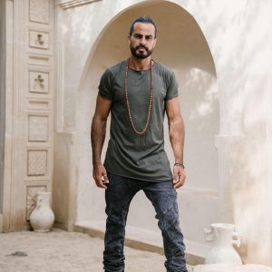 Valo Fit Organic Cotton Tee: Slim Crew Neck